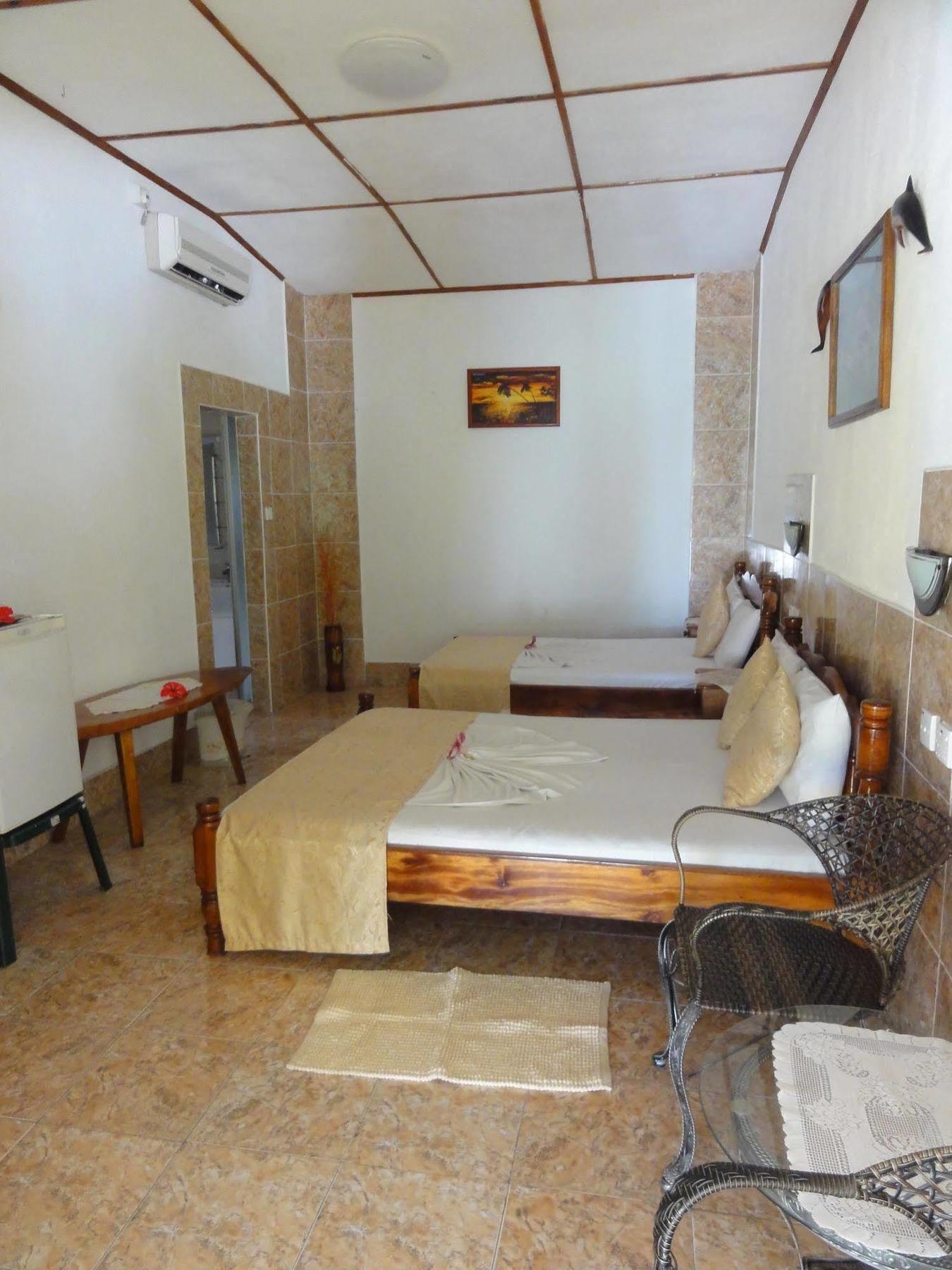 Rising Sun Guest House La Digue Eksteriør bilde